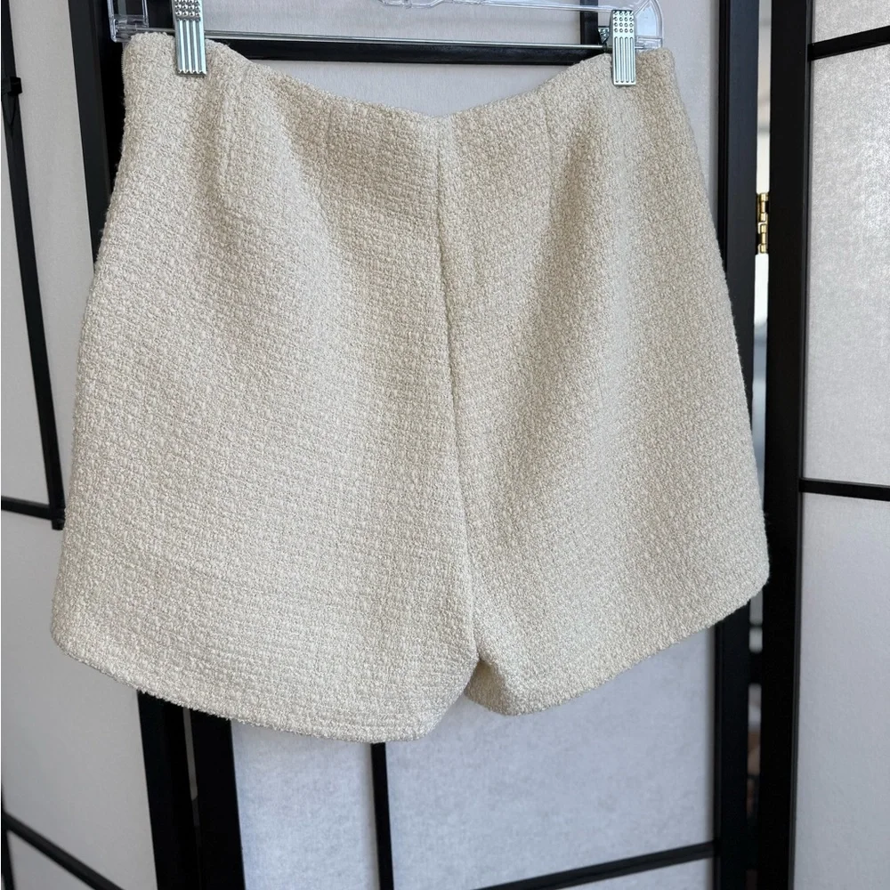 Tweed shorts - Picture 2 of 2